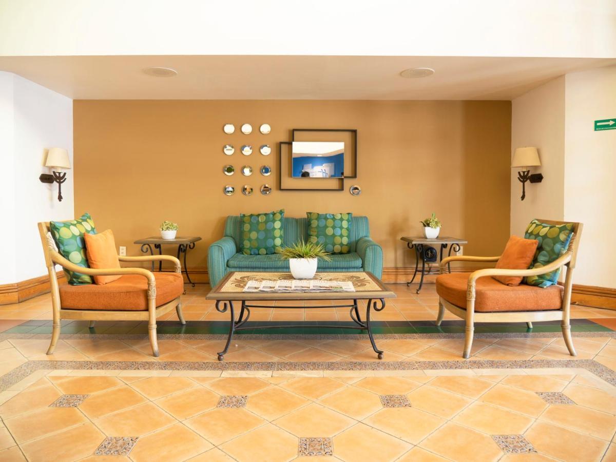 Holiday Inn Express Torreon By Ihg Εξωτερικό φωτογραφία