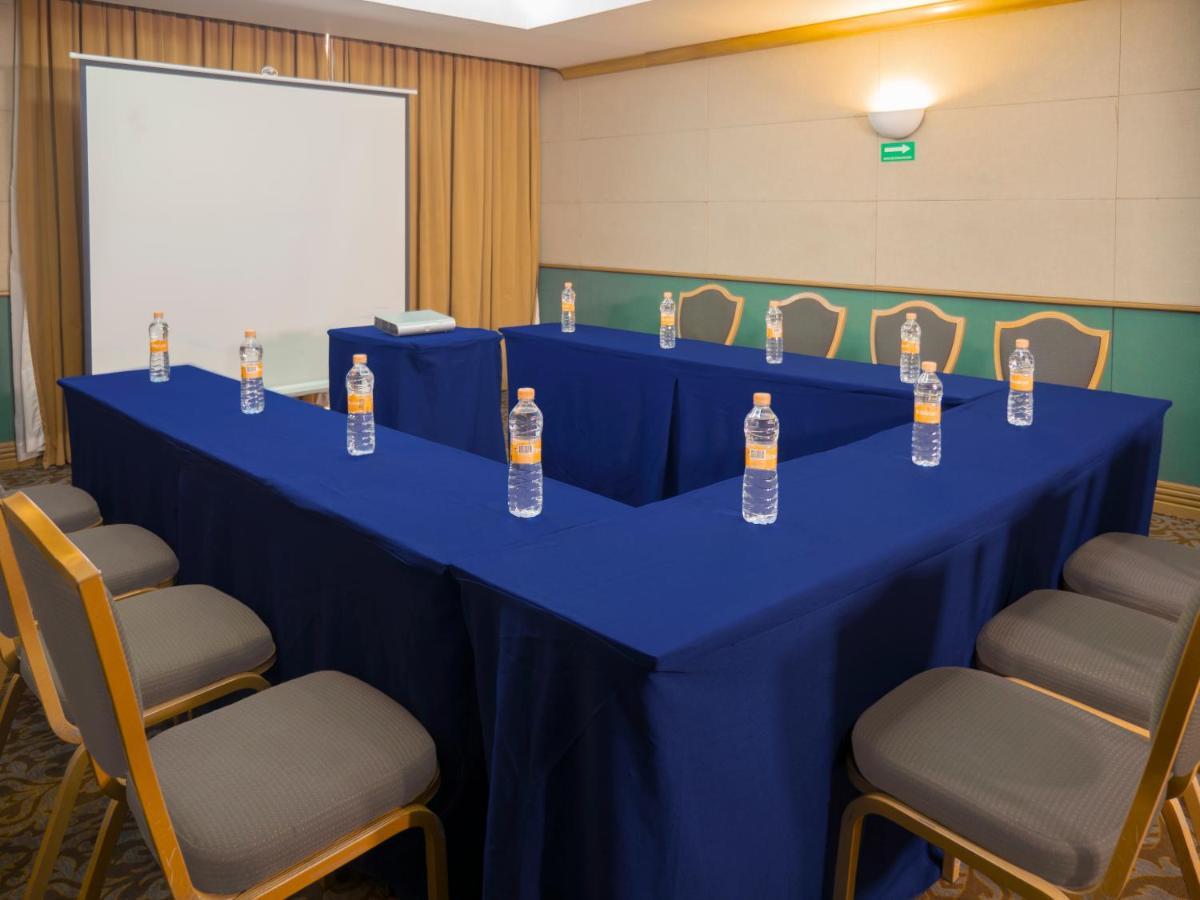 Holiday Inn Express Torreon By Ihg Εξωτερικό φωτογραφία