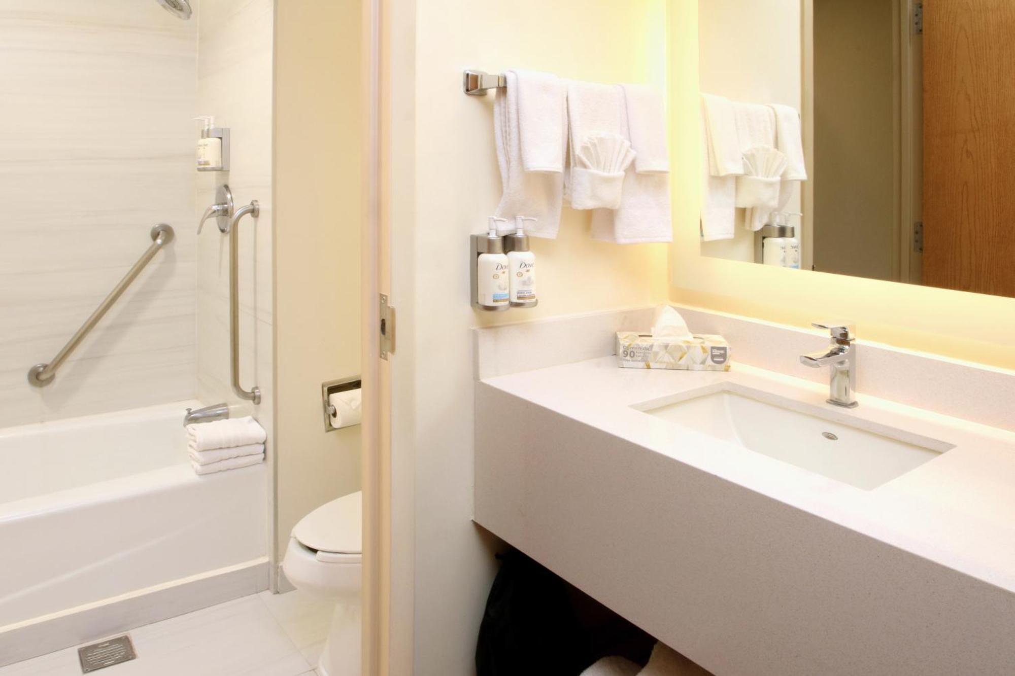 Holiday Inn Express Torreon By Ihg Εξωτερικό φωτογραφία