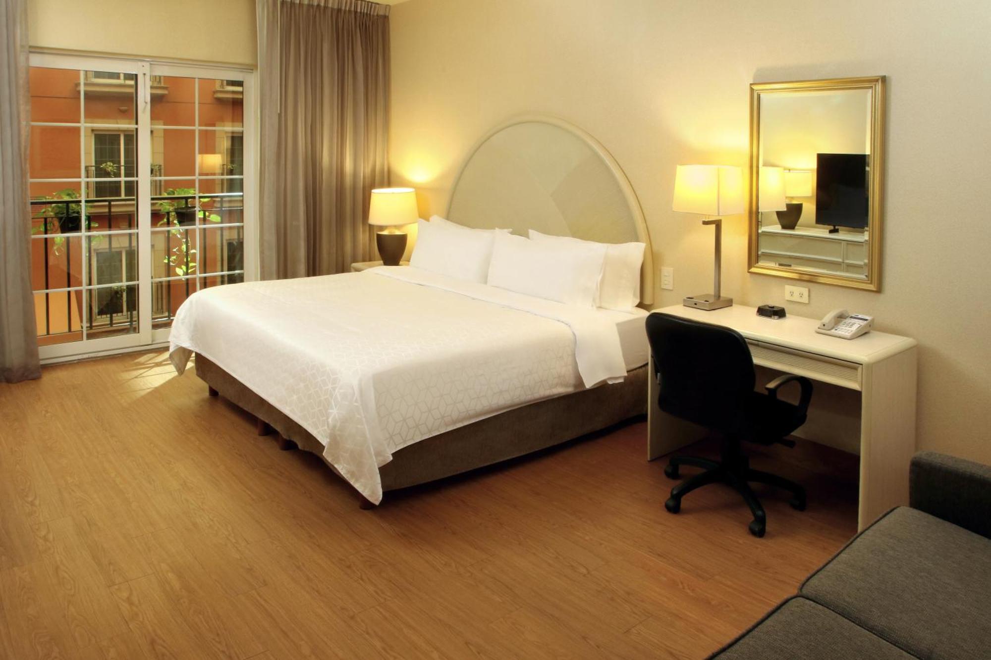 Holiday Inn Express Torreon By Ihg Εξωτερικό φωτογραφία